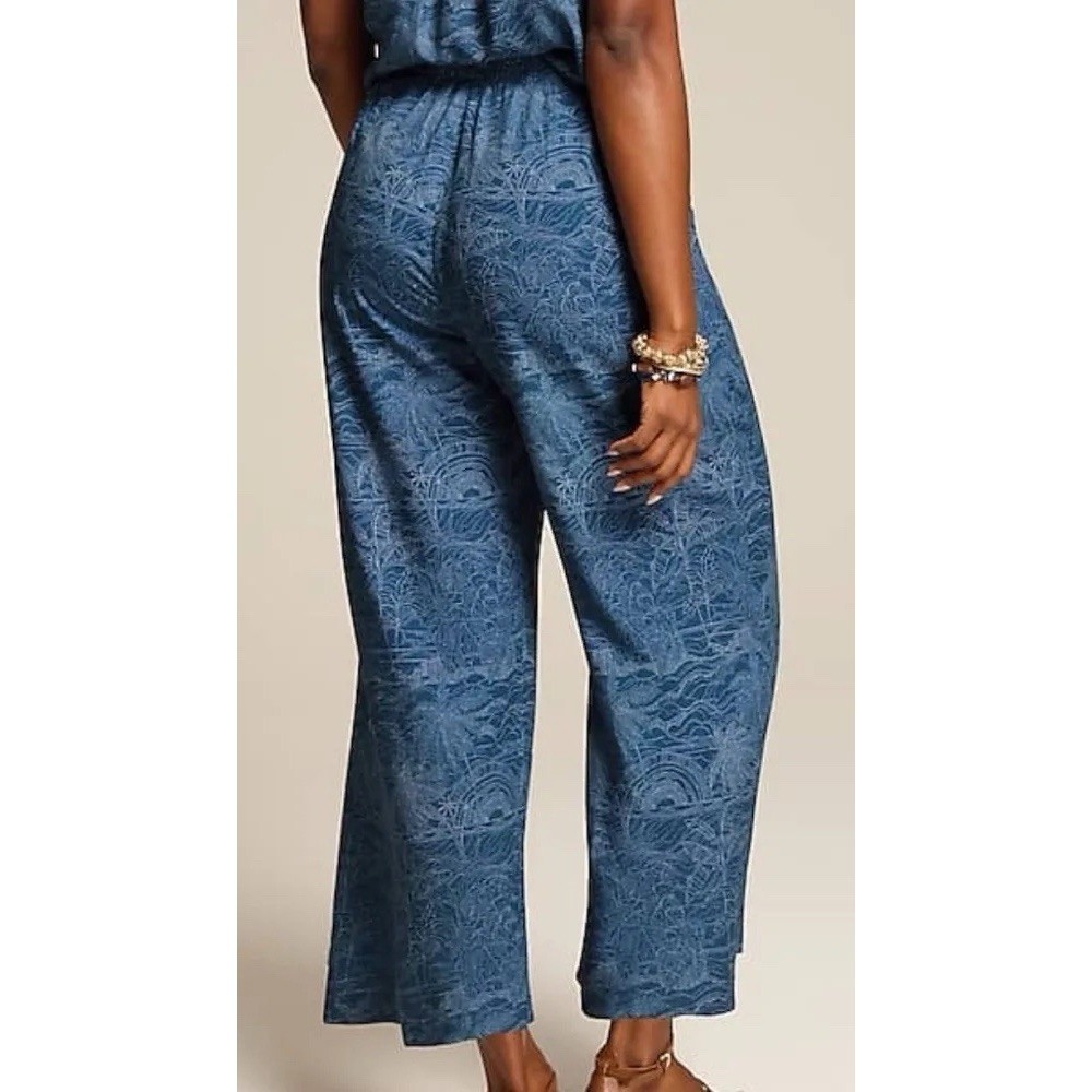 J.Jill Silky Soft Full Leg Colette‎ Cropped Pants In Seatropisl NWT Size L